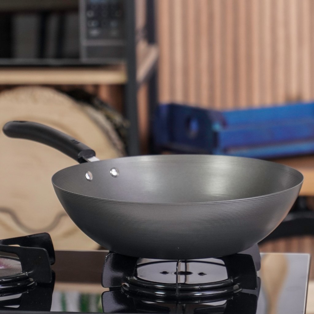 01 wok anti aderente 30cm