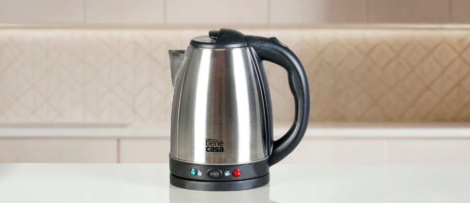 Chaleira Elétrica para Chimarrão Bene Casa 1,8L: Água na Temperatura Ideal Chaleira Elétrica para Chimarrão Bene Casa 1,8L: Água na Temperatura Ideal